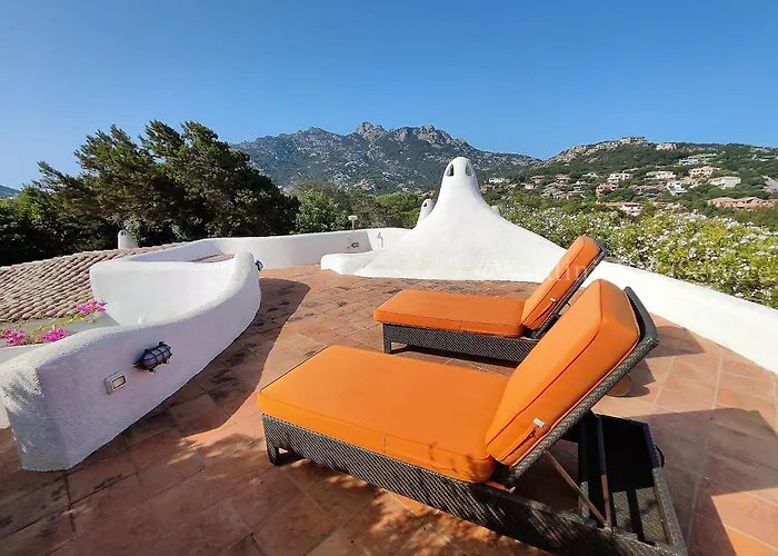 Abbaiola - Marina * Порто-Черво